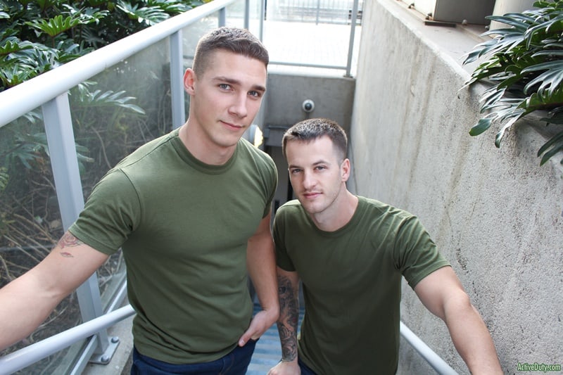 ActiveDuty gay porn ripped big muscle naked dude sex pics Quentin Gainz Spencer Laval ass fucking 003 gallery video photo - Quentin Gainz loves the way this rookie Spencer Laval is fucking him