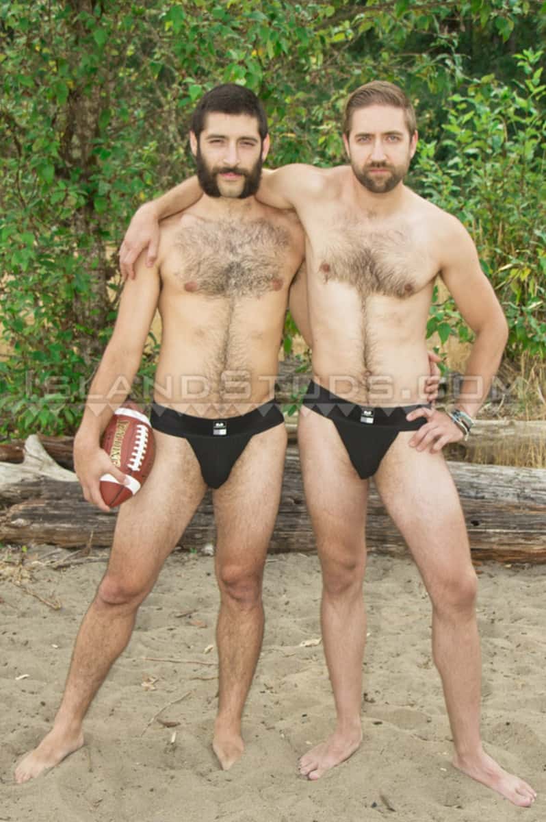 IslandStuds Beard hairy chest outdoor gay sex Oregon jocks uncut Andre furry cock Mark mutual jerk off 002 gallery video photo - Bearded totally hairy outdoor Oregon jocks uncut Andre and furry cock Mark in hot duo action